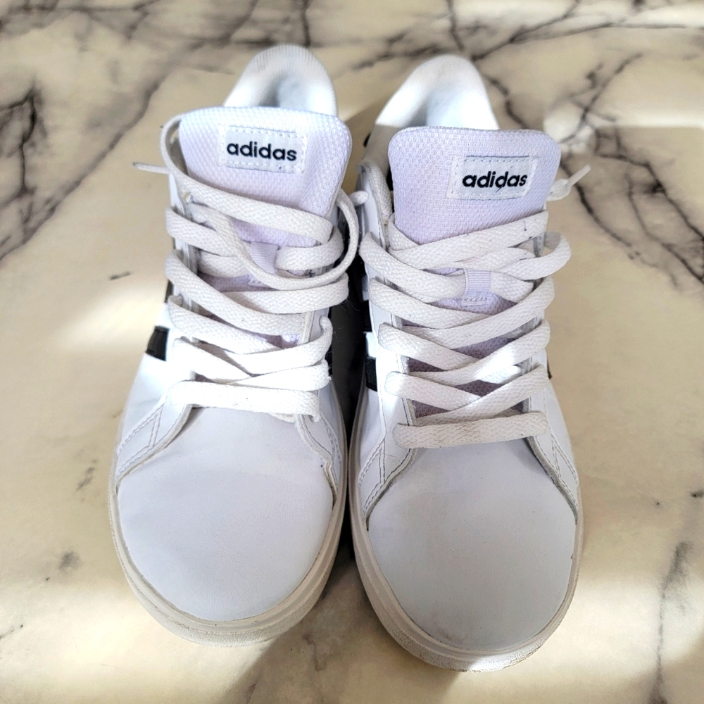 Adidas Grand Court 2.0 GW6511 Women's Size 5.5 White Bkack